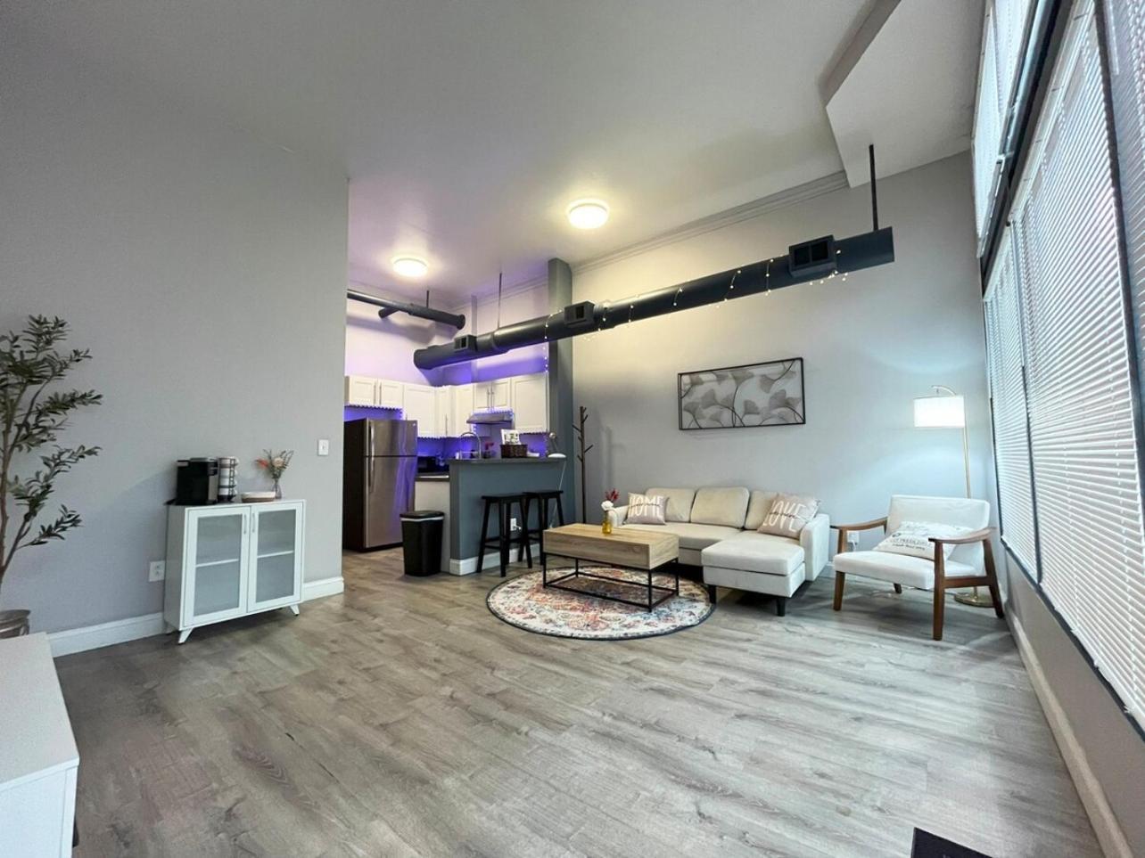 Local Modern Getaway - Ground Floor Apartment Cleveland Exterior photo